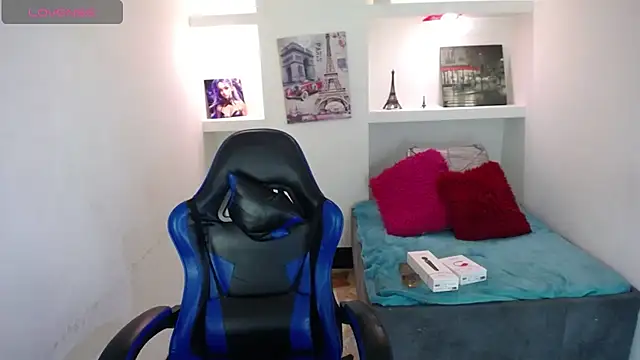 Catalehia Milk online show from 11/08/25, 07:34