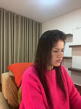 Alice Biel online show from 12/24/24, 10:33