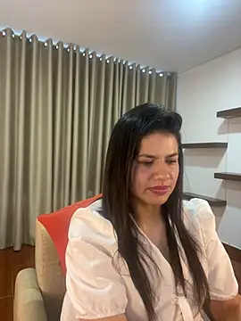 Alice Biel online show from 01/11/25, 04:57