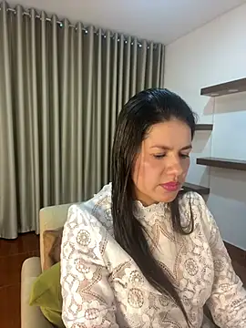 Alice Biel online show from 02/01/25, 10:55