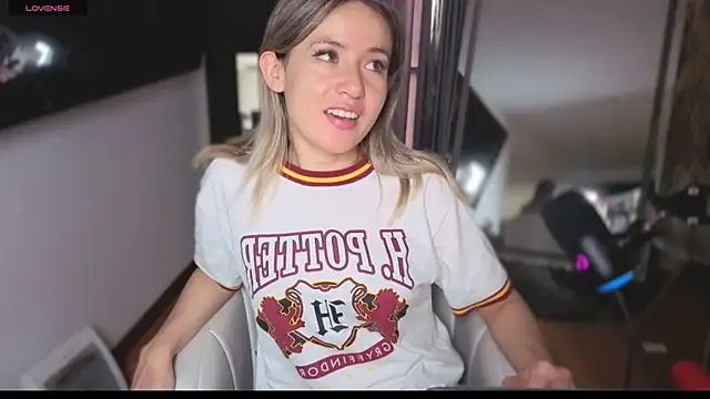 sexfire lalita online show from 12/17/25, 08:48