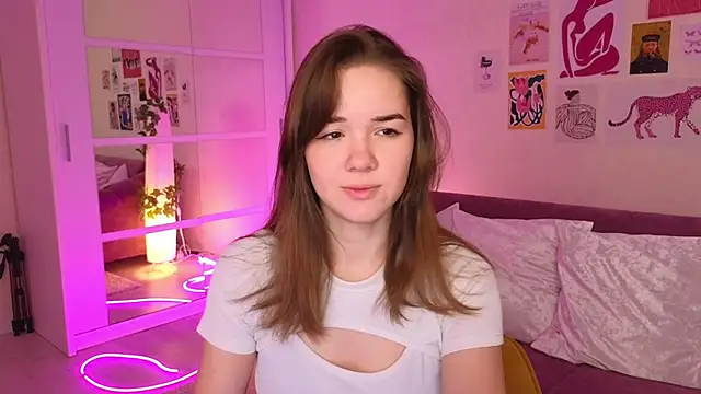 LindaRobertz online show from 02/27/25, 05:56