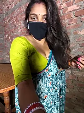 Snapshot of bihariguy chatting on 03/22/25, 06:43 bihariguy online show from 03/22/25, 06:43