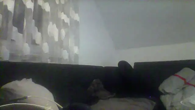 Snapshot of NewyorkDimi chatting on 02/03/25, 11:47 NewyorkDimi online show from 02/03/25, 11:47