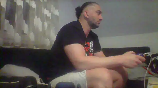 Snapshot of NewyorkDimi chatting on 02/12/25, 02:56 NewyorkDimi online show from 02/12/25, 02:56