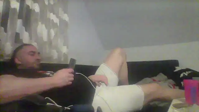 Snapshot of NewyorkDimi chatting on 02/13/25, 12:02 NewyorkDimi online show from 02/13/25, 12:02