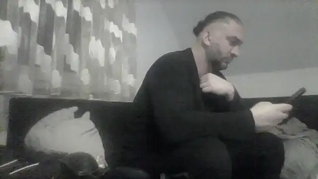 Snapshot of NewyorkDimi chatting on 02/16/25, 04:20 NewyorkDimi online show from 02/16/25, 04:20