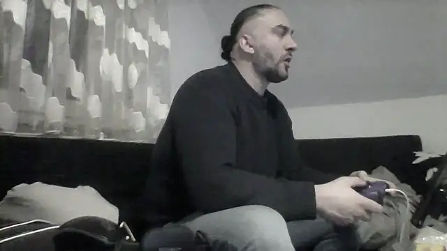 Snapshot of NewyorkDimi chatting on 02/18/25, 12:04 NewyorkDimi online show from 02/18/25, 12:04