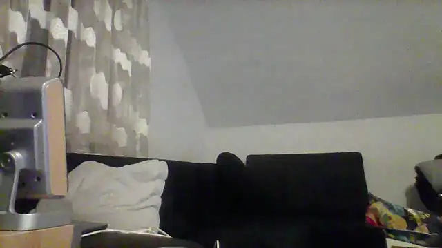 Snapshot of NewyorkDimi chatting on 03/10/25, 10:24 NewyorkDimi online show from 03/10/25, 10:24