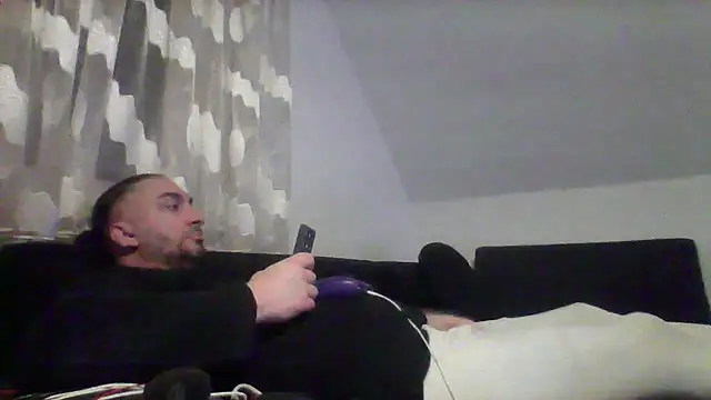 Snapshot of NewyorkDimi chatting on 03/12/25, 11:33 NewyorkDimi online show from 03/12/25, 11:33