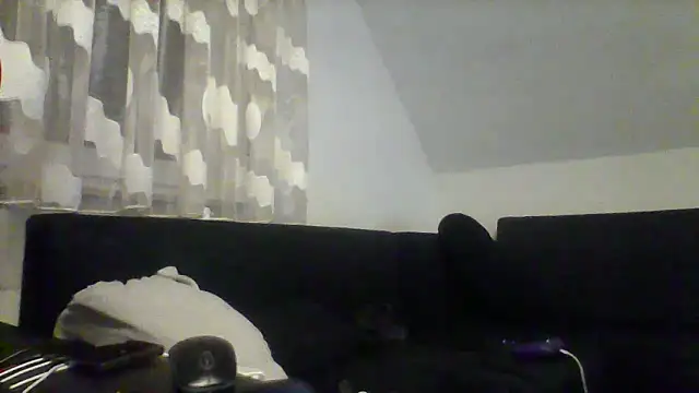 Snapshot of NewyorkDimi chatting on 03/23/25, 04:38 NewyorkDimi online show from 03/23/25, 04:38