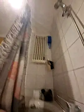 Warumnicht1980 online show from 03/08/25, 02:01