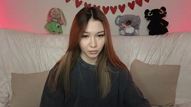 LuxuryGirl   online show from 02/23/25, 12:48