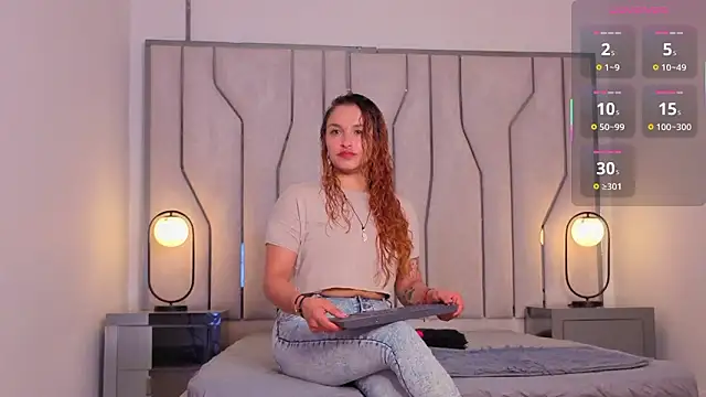 MAISE HILL1 online show from 03/14/26, 04:07