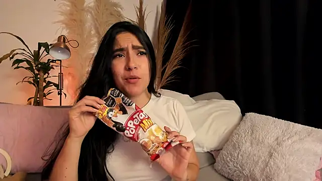 Serenity Day online show from 04/08/26, 01:49