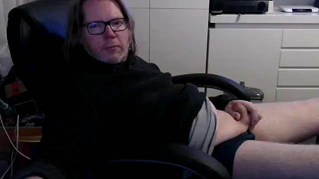 VSteph online show from 12/18/25, 11:00