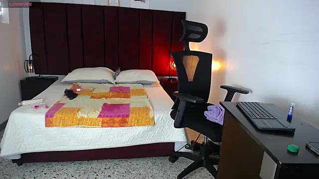 Zuzana21 online show from 03/03/25, 04:03