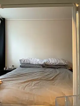 sc4ry girl1 online show from 10/25/25, 12:56