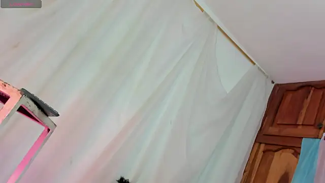 Itsme Daniela online show from 02/27/26, 05:02