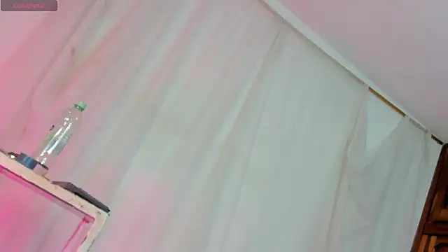 Itsme Daniela online show from 03/26/26, 04:45