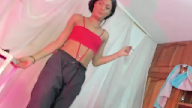 Itsme Daniela online show from 04/27/26, 03:43