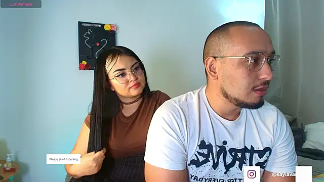 Snapshot of XXCOUPLESSEX chatting on 03/20/26, 11:48 XXCOUPLESSEX online show from 03/20/26, 11:48