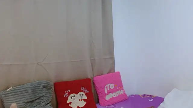 winona hotsexy online show from 10/07/25, 01:14