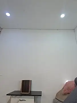 Snapshot of Anal_Luucia chatting on 05/12/26, 12:13 Anal Luucia online show from 05/12/26, 12:13