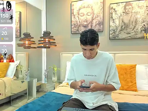 kieran derek online show from 10/28/25, 03:21