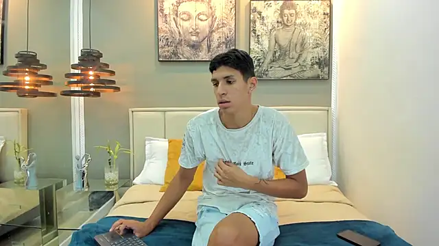 kieran derek online show from 11/05/25, 03:17