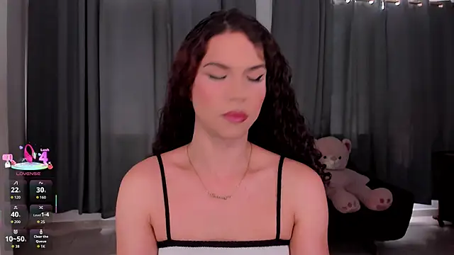 Snapshot of gatitavenecis chatting on 06/26/26, 04:33 gatitavenecis online show from 06/26/26, 04:33