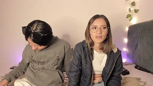 Gabby and Alice online show from 03/14/25, 11:43