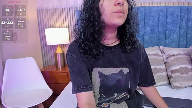 pretty sunlight  online show from 04/02/26, 02:31