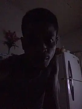 Snapshot of Johnras121 chatting on 02/12/25, 02:24 Johnras121 online show from 02/12/25, 02:24