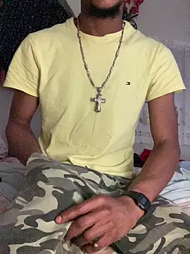 Snapshot of Johnras121 chatting on 02/01/26, 12:15 Johnras121 online show from 02/01/26, 12:15