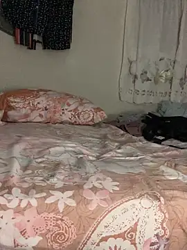 Snapshot of Johnras121 chatting on 02/06/26, 03:00 Johnras121 online show from 02/06/26, 03:00