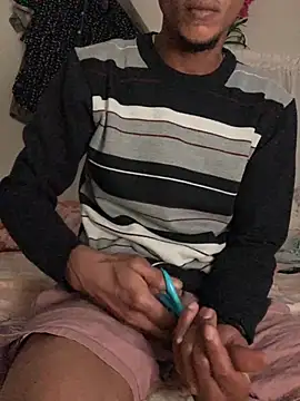 Snapshot of Johnras121 chatting on 02/07/26, 02:15 Johnras121 online show from 02/07/26, 02:15