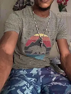 Snapshot of Johnras121 chatting on 02/18/26, 12:06 Johnras121 online show from 02/18/26, 12:06