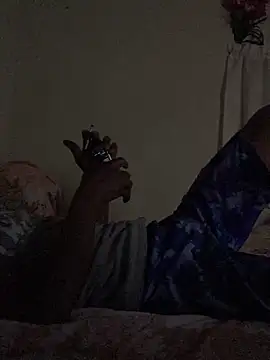 Snapshot of Johnras121 chatting on 03/07/26, 02:30 Johnras121 online show from 03/07/26, 02:30