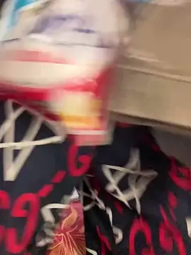 Johnras121 online show from 04/05/26, 12:46