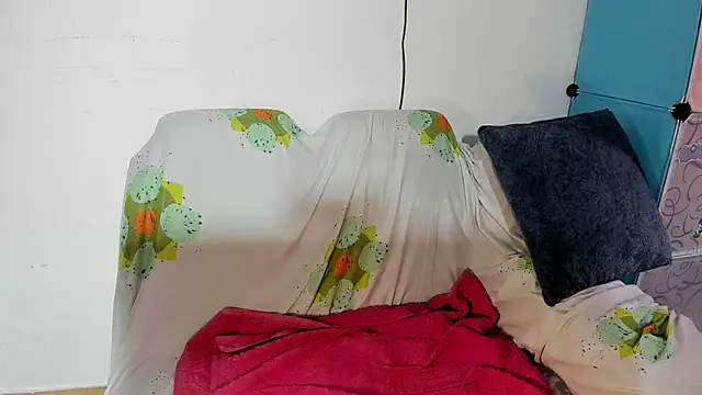 Snapshot of madisson_smalltits chatting on 03/31/26, 11:54 madisson smalltits online show from 03/31/26, 11:54