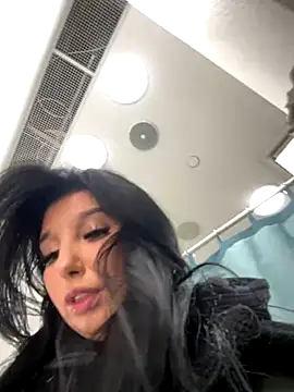 Tisha Busty online show from 12/02/24, 05:48