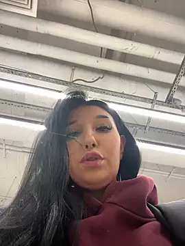 Tisha Busty online show from 01/03/25, 04:48