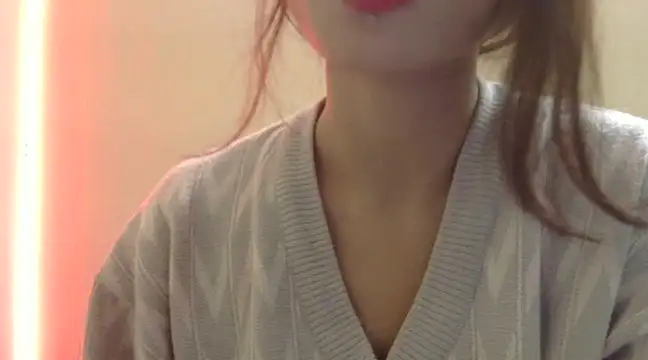 Tiny lusty online show from 12/17/24, 01:29