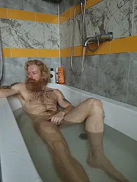 Gingerbeard40 online show from 02/19/26, 07:04