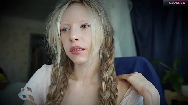  Phantom thread  online show from 10/08/25, 08:56