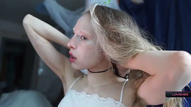  Phantom thread  online show from 03/04/26, 08:42