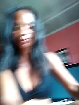 sweets 80 online show from 02/11/25, 02:24