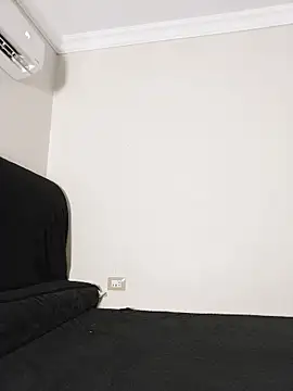 Snapshot of -Arab_milf- chatting on 05/21/26, 02:57 -Arab milf- online show from 05/21/26, 02:57