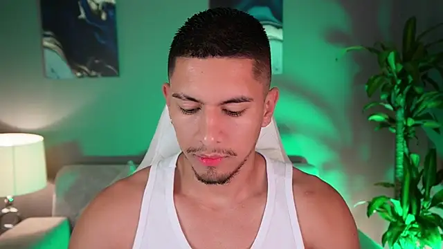 Aaronfox x online show from 01/20/25, 09:13